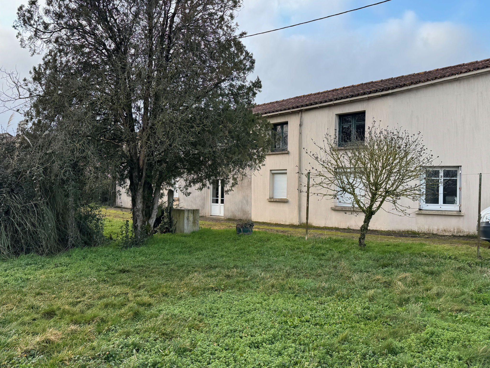Maison en pierre à rénover dépendance - LA CHAPELLE THÉMER - 85210