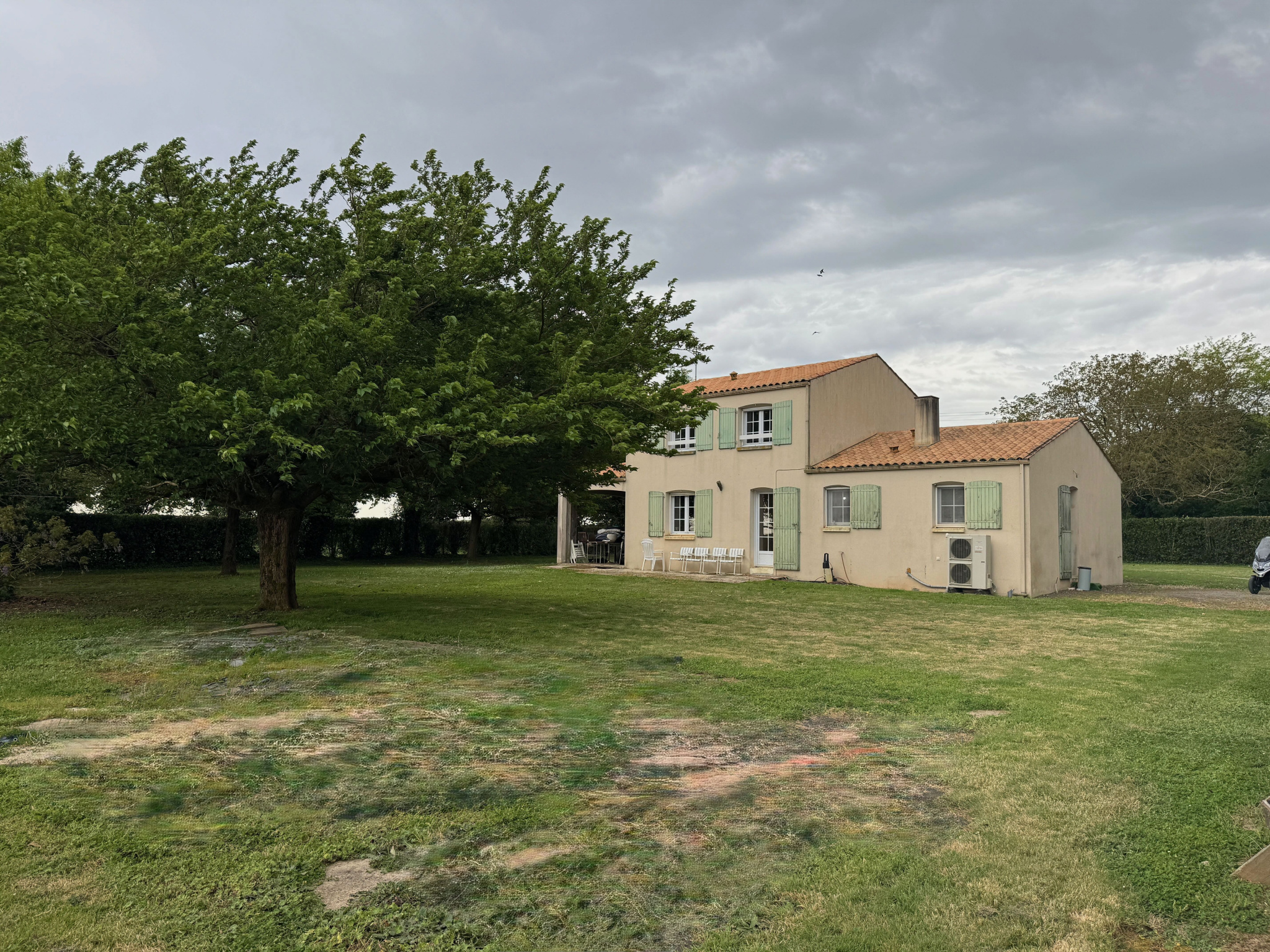 Spacieuse maison  5 chambres à la campagne dans un hameau paisible - A 5min de FONTENAY LE COMPTE 85200